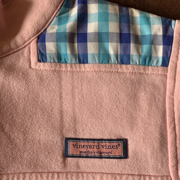 SALE!!! Vineyard Vines pink Shepard shirt sz. M - Picture 1 of 5